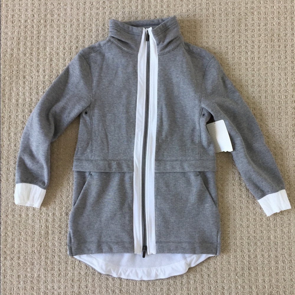 NWT Lululemon Light As Warmth Jacket sz 6
